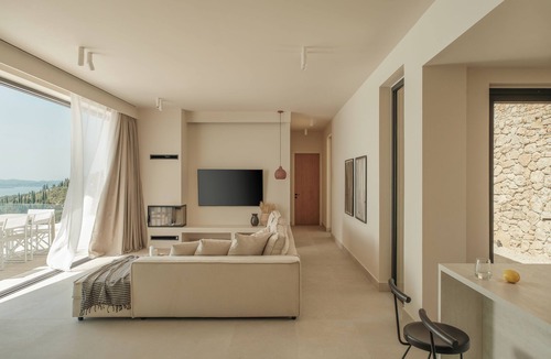 Gimari Villa | Noùs Corfu Villa with free heated swimming pool