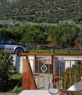 Argos-Mykines House | O'GERA Greek resort house in the mountains