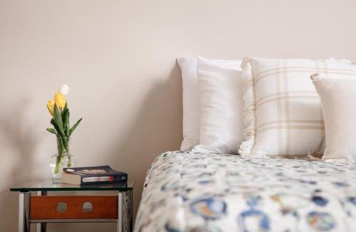 Wainui Hotel | Ocean Beach Wainui