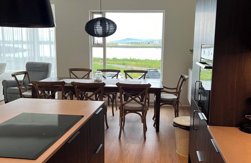 Reykjavik Apartment | Ocean front apartment