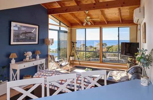 Bicheno House | Ocean View Beach House