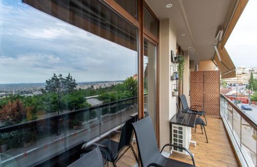 Ano Poli Apartment | Old town view apartment