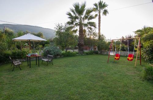 Pantokratoras Apartment | Olive Tree Apartment