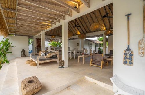 Purwakerti Villa | OMAÏA Private villas