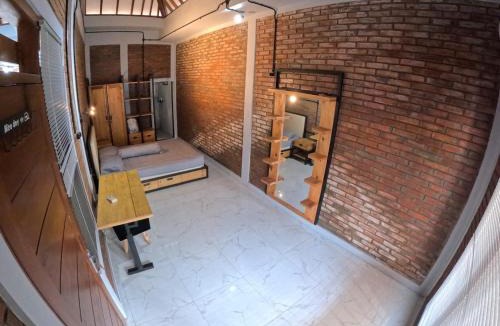 Balecatur House | Omah Nogotirto Homestay Jogja