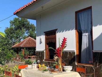 Karanganyar House | Omah Pinaringan