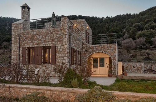 Agía Eiríni House | Omalos Gianni's House