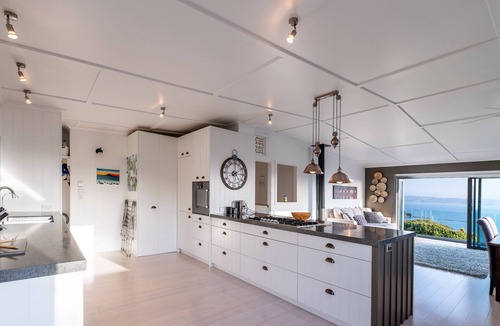 Omiha House | Omiha Oasis