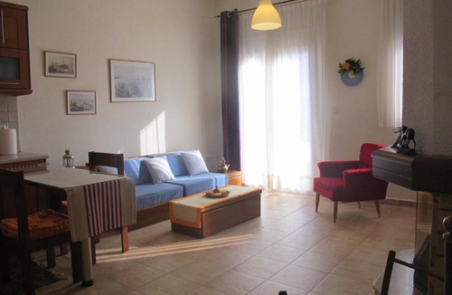 Mavromati Apartment | One Home ~ Fits All