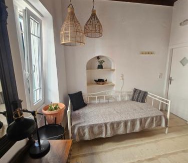 Little Venice Apartment | Onyx Studio