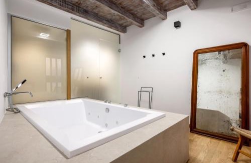 Old Town Apartment | Osterio Magno