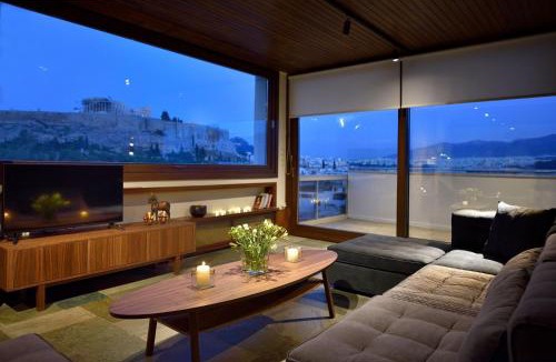 Anafiotika Villa | Outstanding Athens Apartment Karyatis Luxury Maisonette 3 Bedrooms Stunning View Of The Acropolis