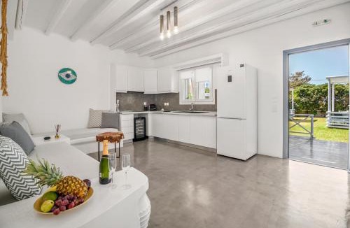 Kato Fellos Hotel | Ow Andros Luxury Suites