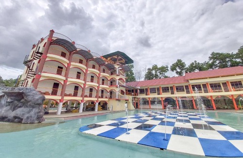 Singkawang Hotel | OYO 3196 Hotel Taman Cinta