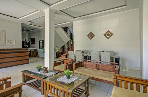 Banjarbaru Hotel | OYO 3757 Mahkota Syariah Guesthouse