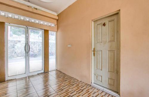 West Semarang Hotel | OYO 92459 Cahyo Kost 2