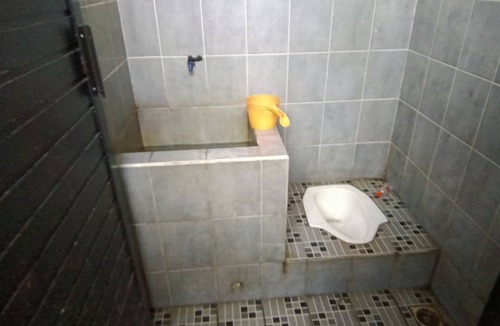 Banjarbaru Hotel | OYO 93295 Wisma Aluh AmbakNearPantai batu lima Asbullah tmbngn