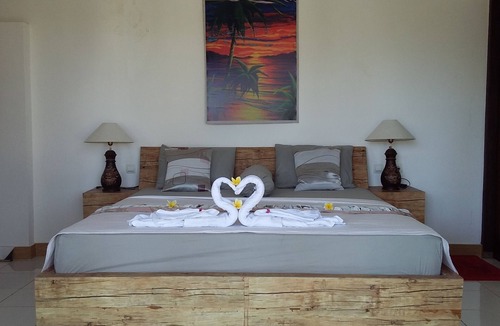 Gili Air Bed & Breakfast | Palm Trees Villas