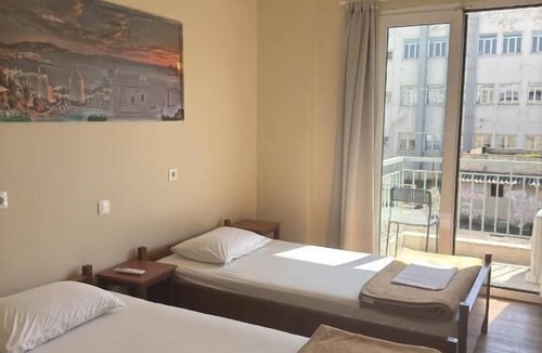 Omonia Hostel | Paloma