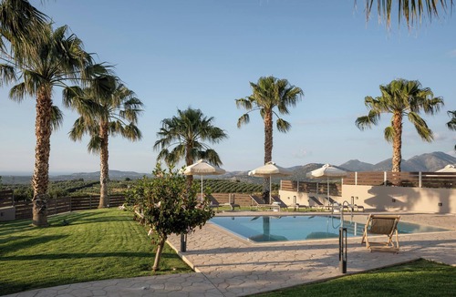 Geropotamos Villa | Panoramic Views, heated pool & barbecue!
