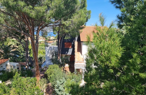 Mandra Capreria Villa | Panoramic Villa Near The Sea