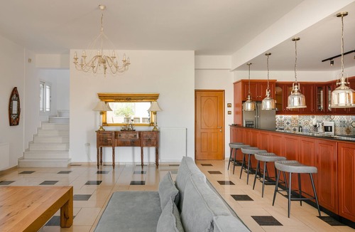 Sarlata Villa | Pantheon Villa Svoronata