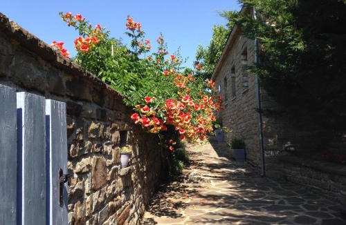 Papigo House | Papigo Stonehouse