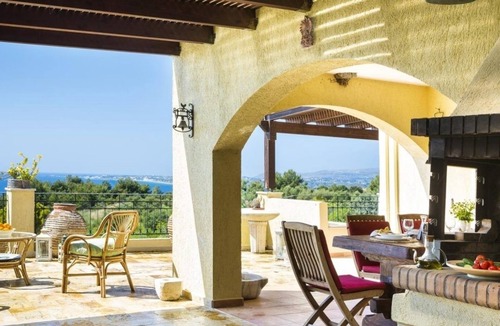 Lassi Cottage | Paradise's Nest - Two Bedroom Cottage, Sleeps 6