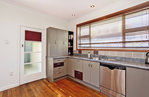 Invercargill City Centre House | Park View - Spacious inner City Home - 4 bedrooms