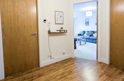 Rosyth Apartment | Parkgate 2 bed, private parking, Rosyth M90