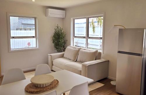 Riwaka Bed & Breakfast | Pasture Views Cottage