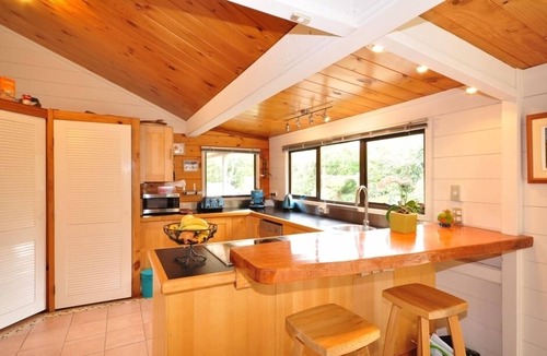 Tikitere House | Peace and tranquility, beautiful gardens, idyllic