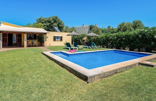 Pollensa Villa | Peaceful 2 Bed Villa w/Pool & Large Outdoor Area