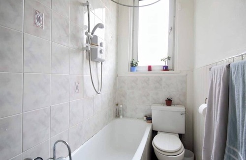 Morningside Apartment | Peaceful 3 bed flat