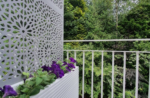 Blanefield Apartment | Peaceful 3 bedroom flat with large private balcony by West Highland Way