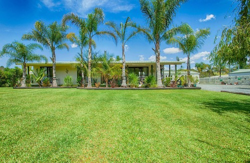 Ngunguru House | Peacock Lodge in Ngunguru