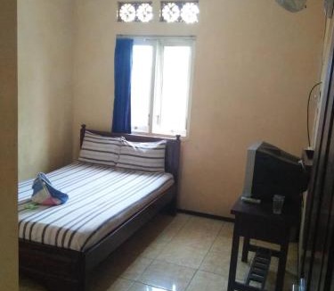 Rogojampi House | Penginapan Hotel Mangir Asri