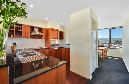Launceston CBD Apartment | Perfect base to explore all that Launceston has to offer