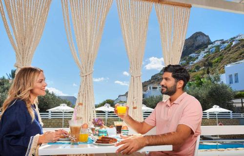 Skyros Town Hotel | Perigiali