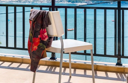 Vassiliki Apartment | Pet-Friendly Apartment Villa Captain Fotis 4 with Sea View & Balcony