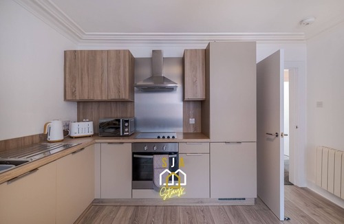 Peterhead Apartment | Peterhead Stay-SJA Stays - Modern 2 Bed Apartment