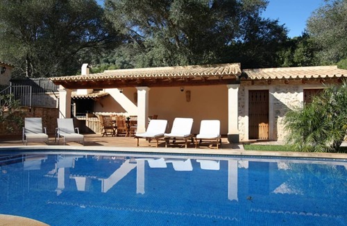 Petra House | Petit