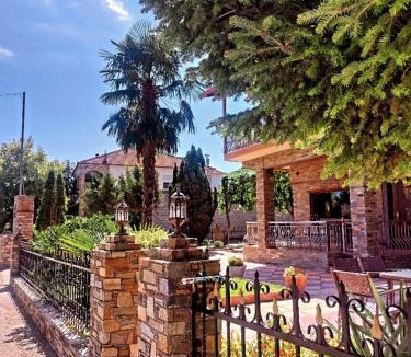 Loutraki Apartment | Petroula Suites Pozar