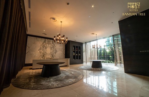 Golden Triangle Apartment | PH Suites at Banyan Tree Studio King Suites - 17