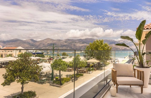 Lixouri Apartment | PIAZZA GRAND SUITE