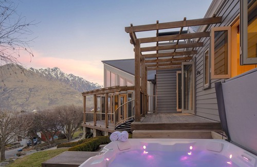 Lower Shotover House | Pinnacle Villa by MajorDomo - Sunny mountain view home with outdoor fireplace & spa pool