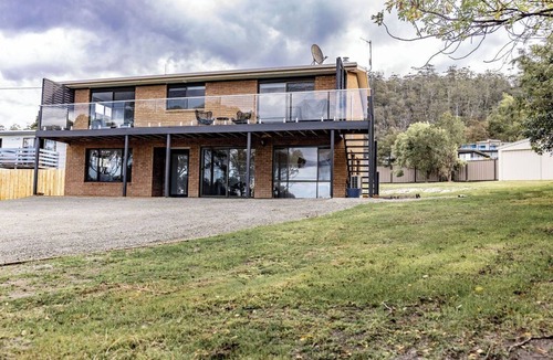Bicheno House | Pippi's - Everything you need.