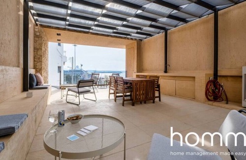 Piraeus House | Piraeus Urban Cruiser Sea View homm w/ Roof Garden