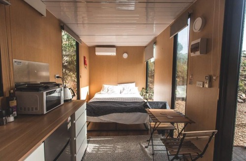 Eaglehawk Neck House | Pirates Retreat by Tiny Away