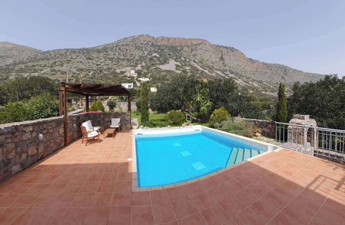 Elounda Villa | Plaka Elounda .private pool .2 beds.jaccuzi.parking.spinalonga/sea views